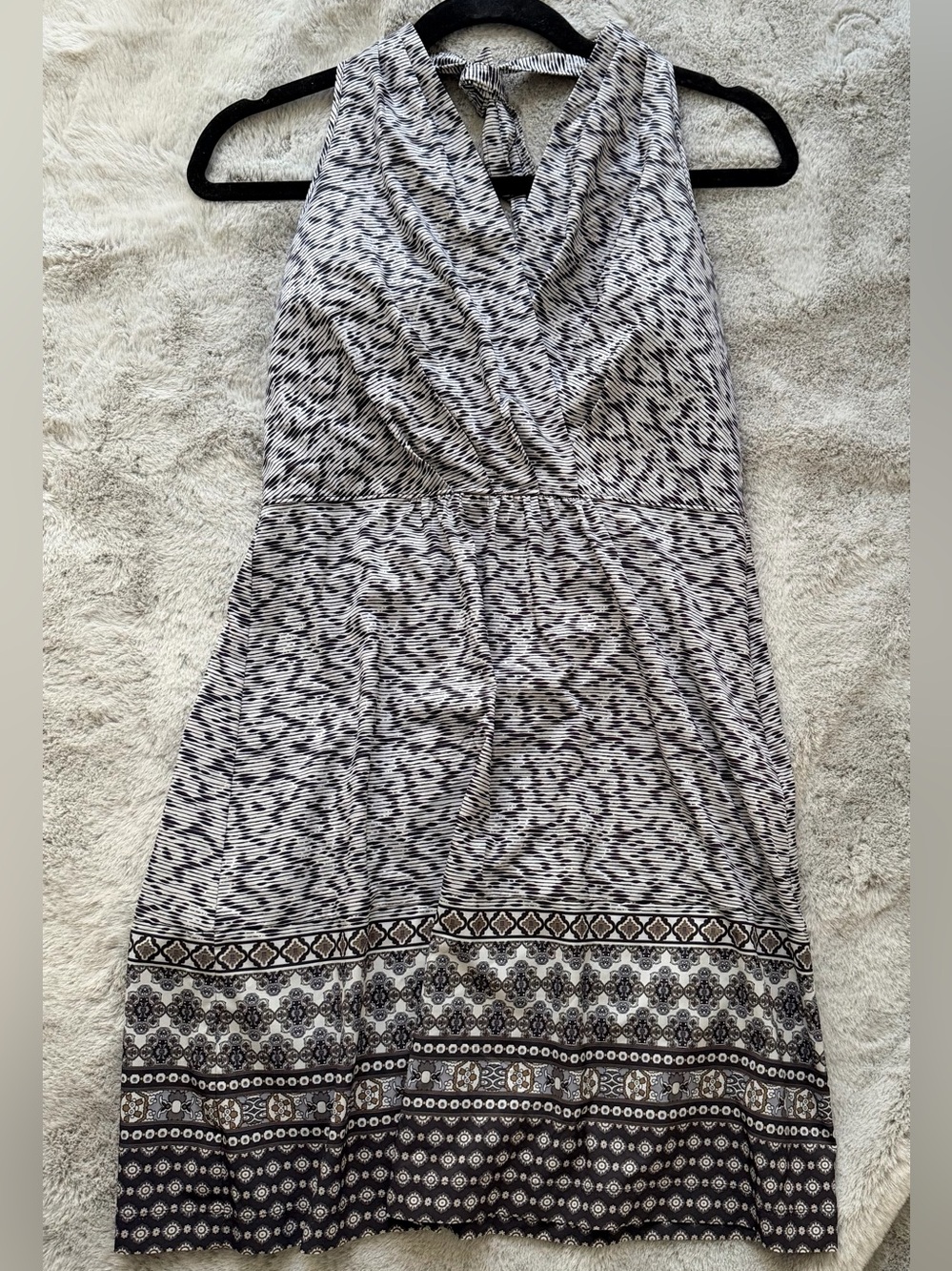 Athleta Go Anywhere Halter Dress size 8 - Picture 4 of 14
